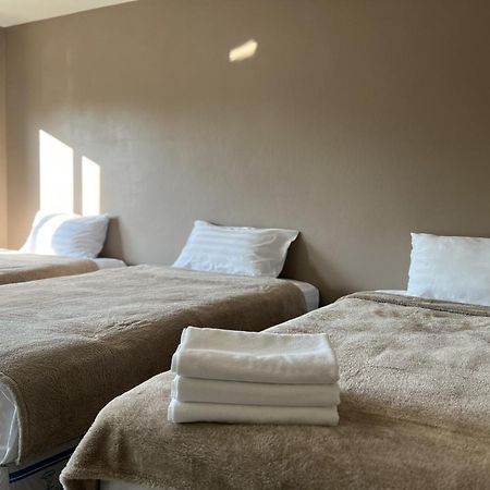 V Tharm Hotel Удон Тани Екстериор снимка