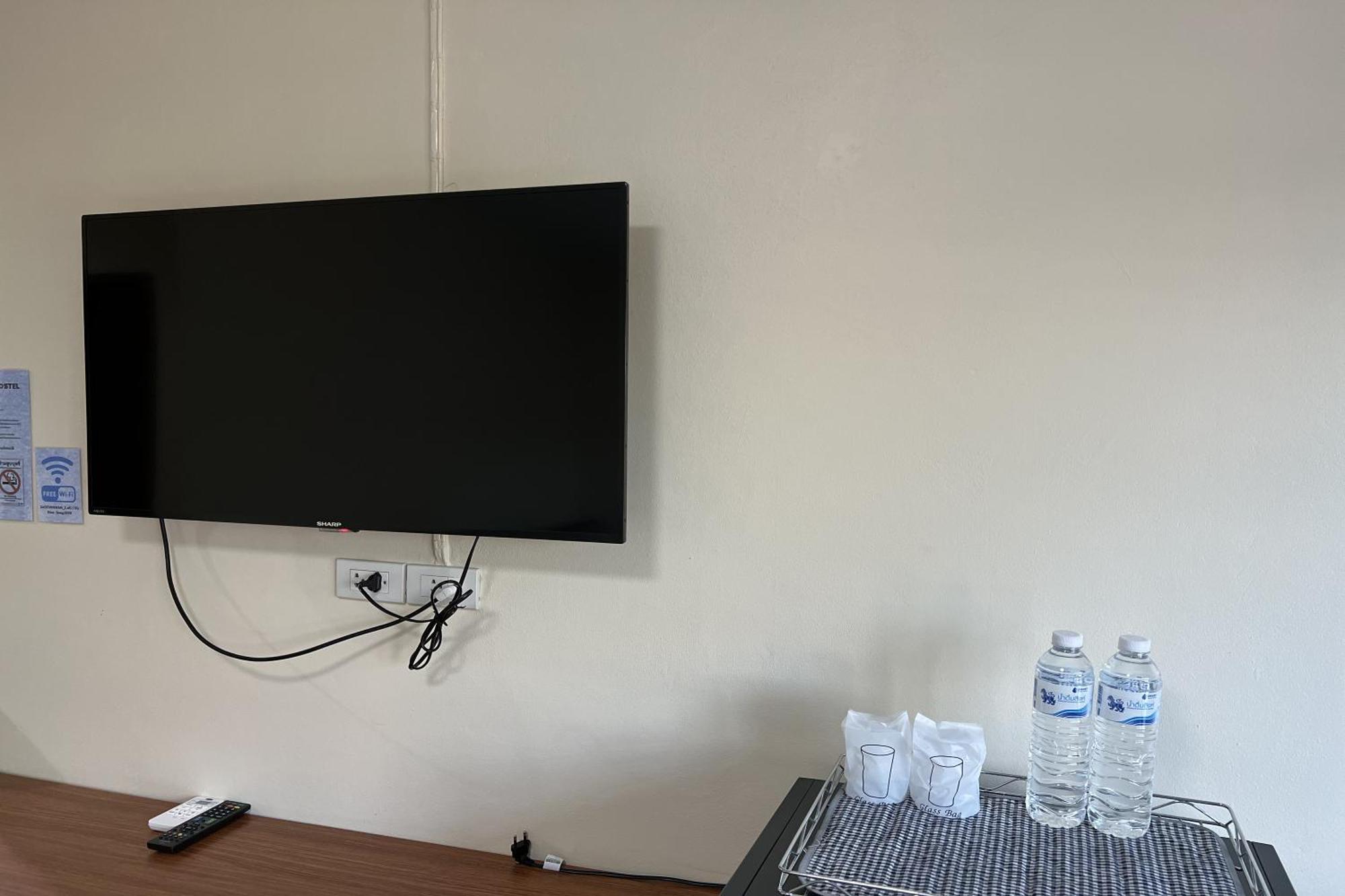 V Tharm Hotel Удон Тани Екстериор снимка