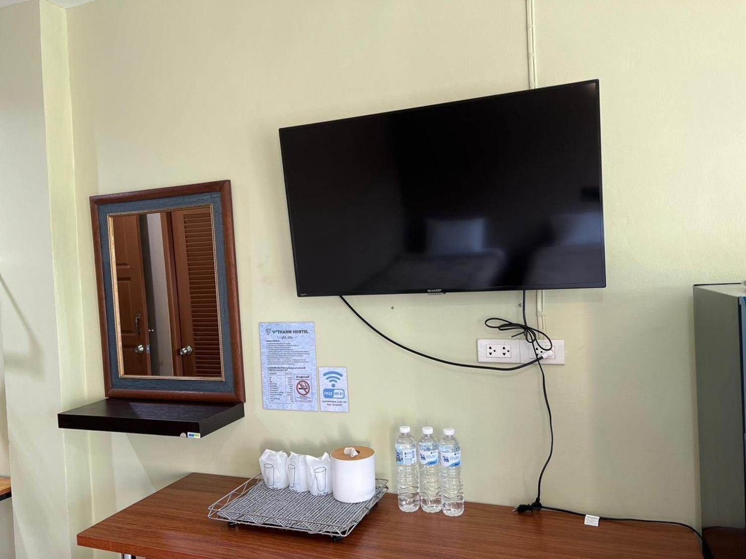 V Tharm Hotel Удон Тани Екстериор снимка